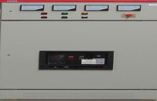 新荣低压配电箱